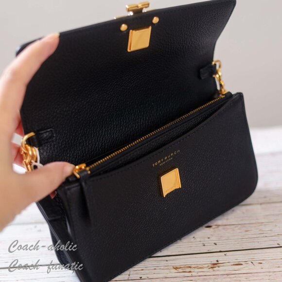 NWT Tory Burch Britten Chain Wallet with Wristlet Leather Crossbody in Black - Picture 10 of 12
